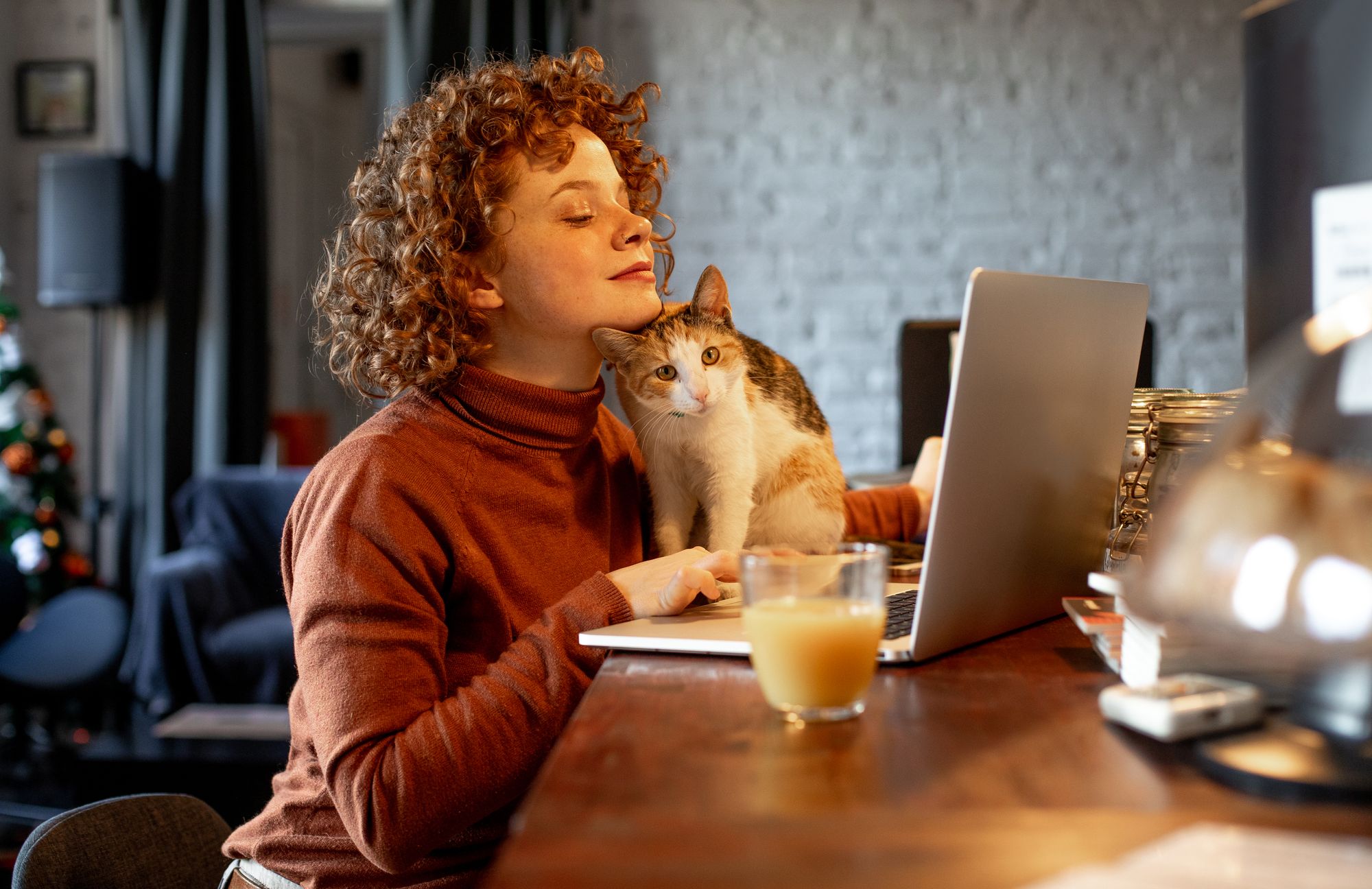 Woman using her refurbished laptop