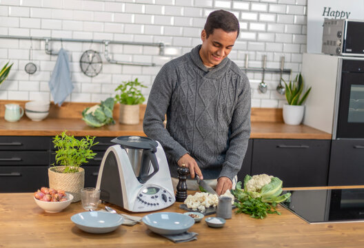 Refurbished Thermomix TM6: prepare healthy and delicious dishes with your new kitchen buddy