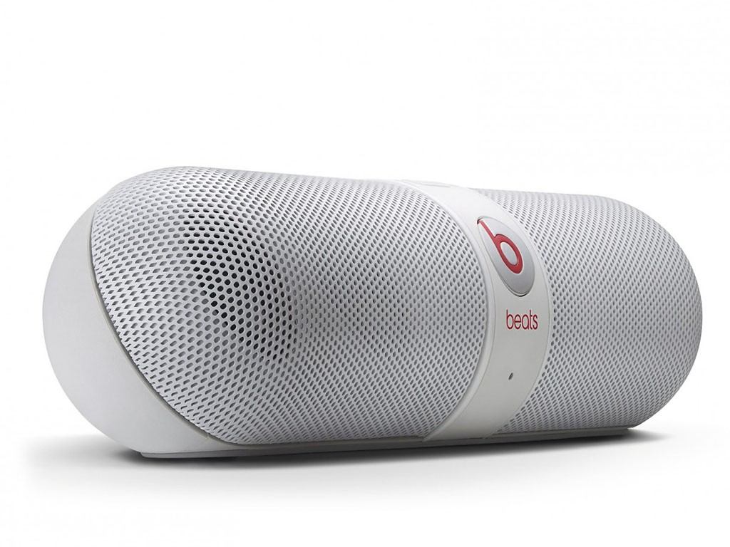 Beats Pill selling + (Black)